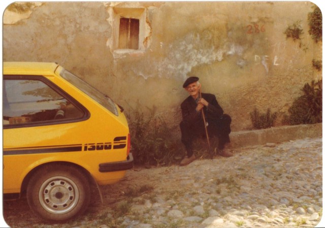 Cuatro meses antes...